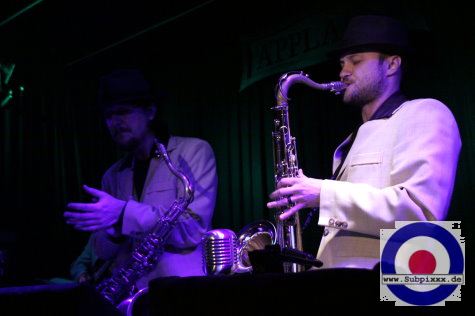 Billie and The Kids (HR) Swing It Again Baby - McCormacks Ballroom, Leipzig 03. Dezember 2010 (15).JPG